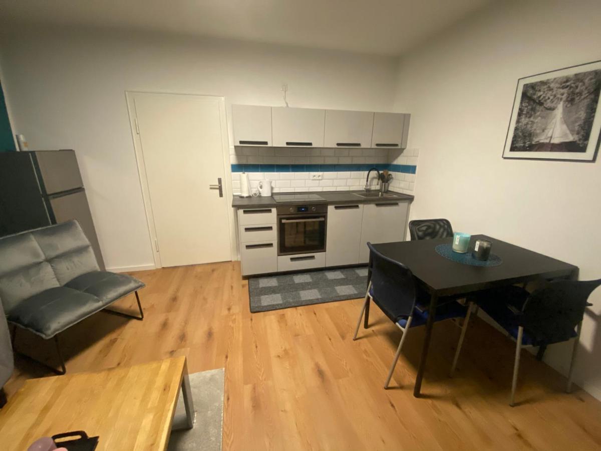 2 Zimmer Wohnung In Krefeld City/Apartment + Netflix+Prime Exterior foto